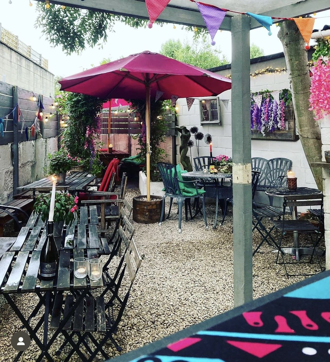 Larkhall Deli Garden